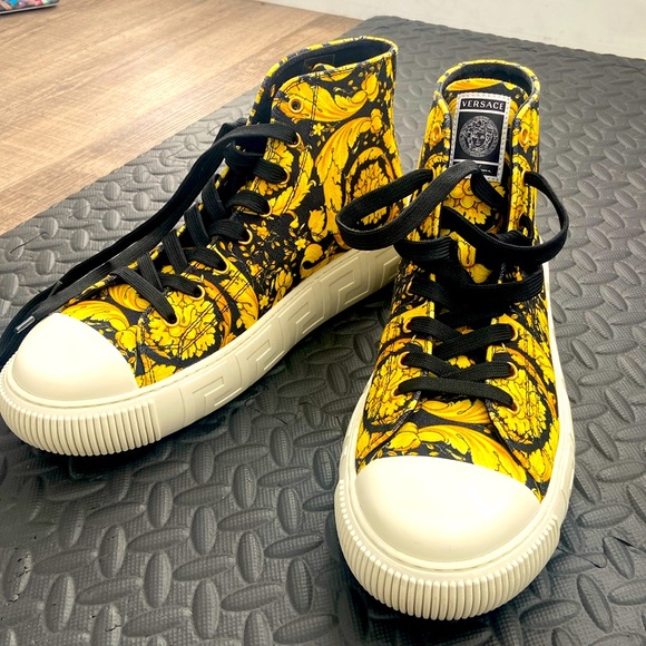 NEW Versace Barocco High Tops EU 43 - Picture 1 of 6